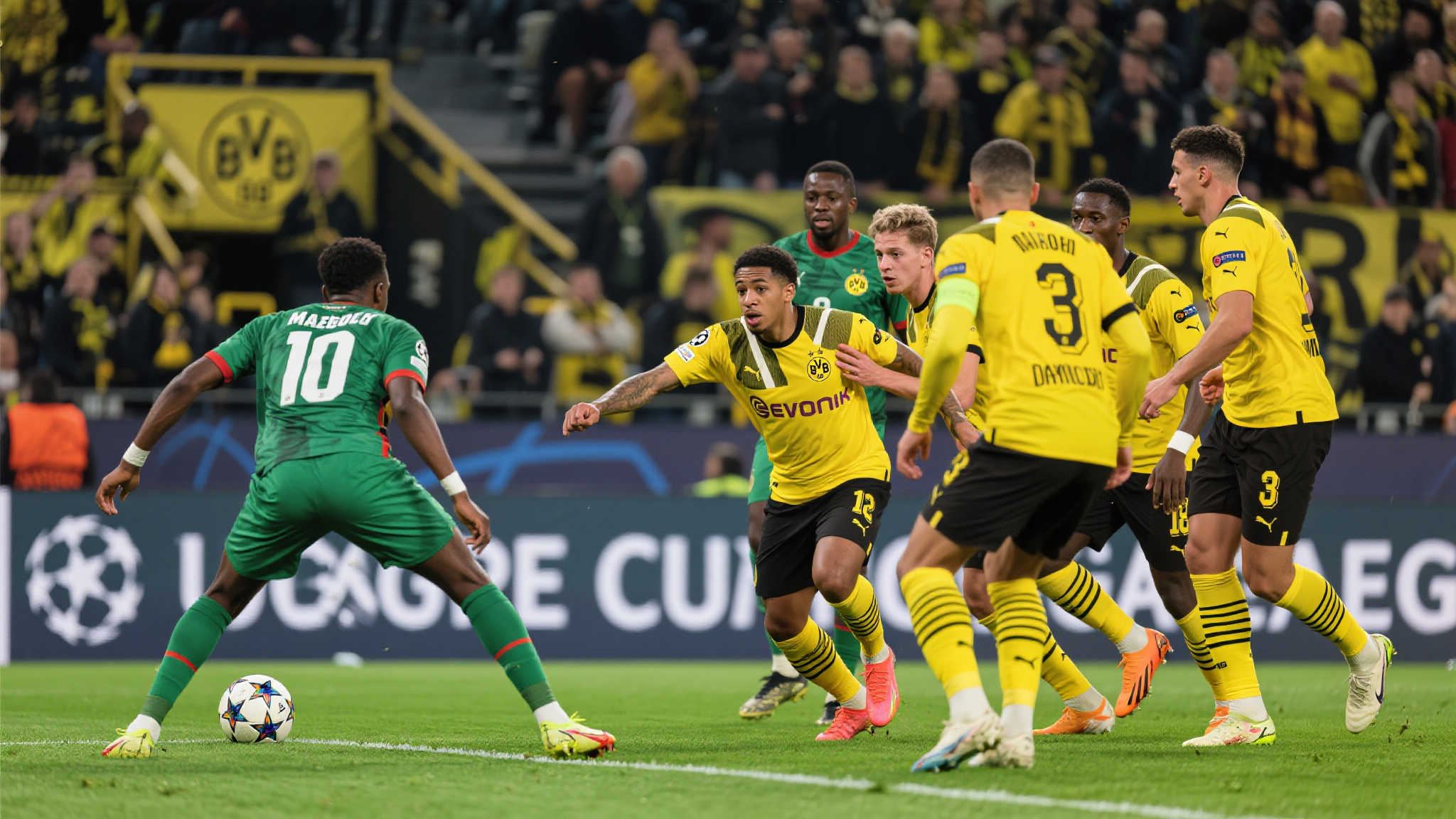 世俱杯前瞻|多特3-1马梅洛迪日落:大黄蜂锋线爆发 引言:世俱杯赛场上的激情碰撞
随着世俱杯的临近,